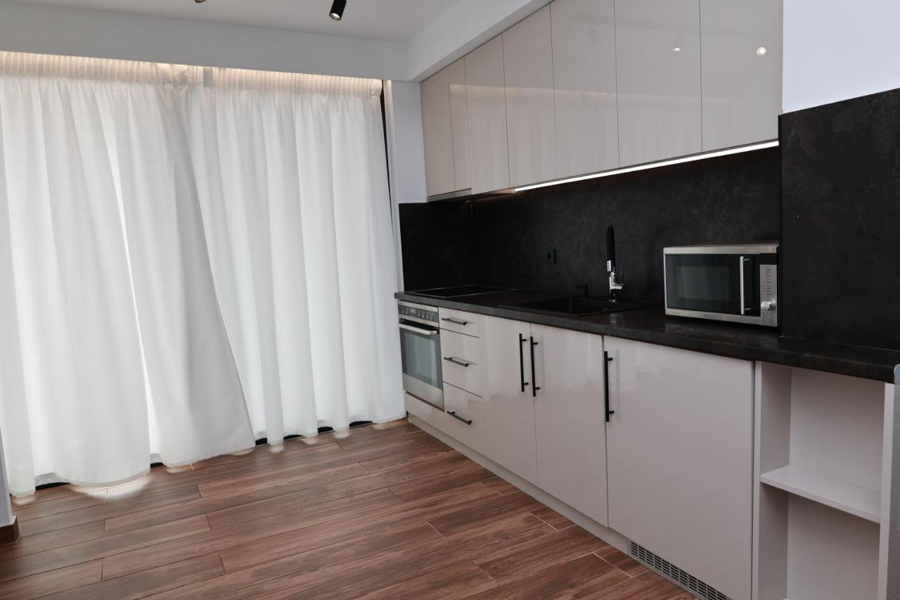 Paris-Irini Studios And Apartments Plomari Ngoại thất bức ảnh