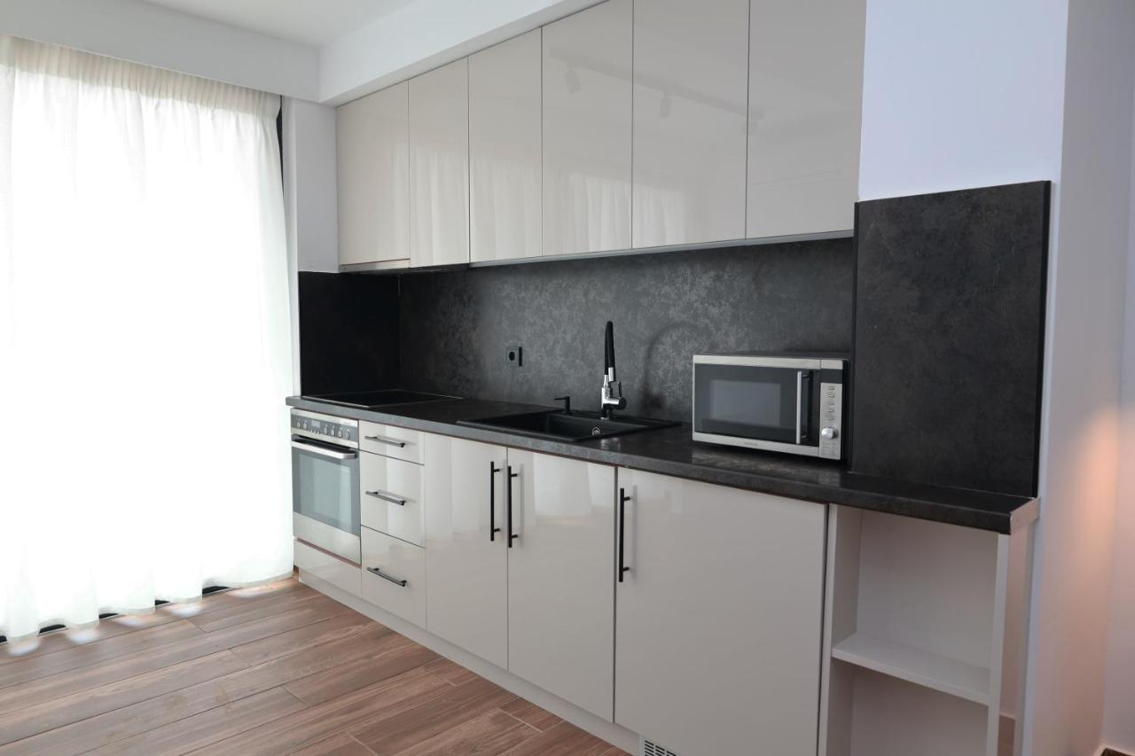 Paris-Irini Studios And Apartments Plomari Ngoại thất bức ảnh