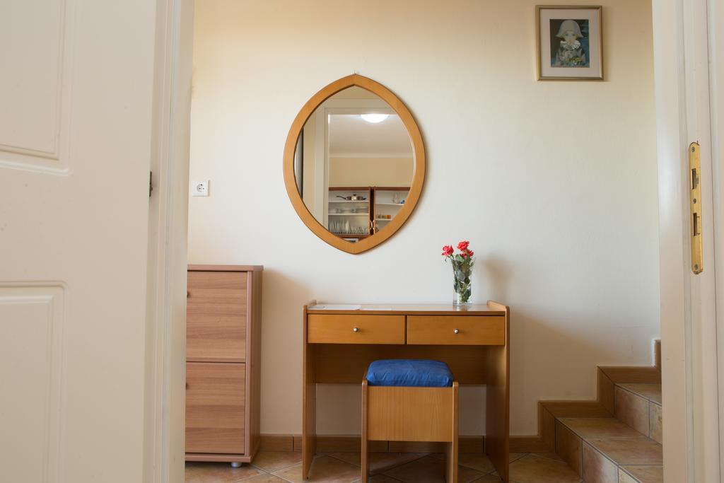 Paris-Irini Studios And Apartments Plomari Phòng bức ảnh